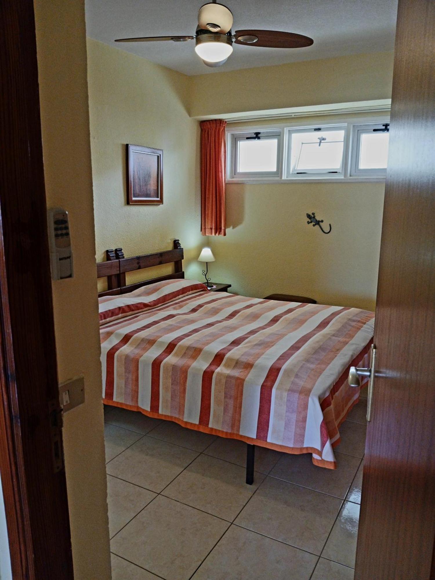 Apartamento Osos Apartman Puerto de Santiago  Kültér fotó